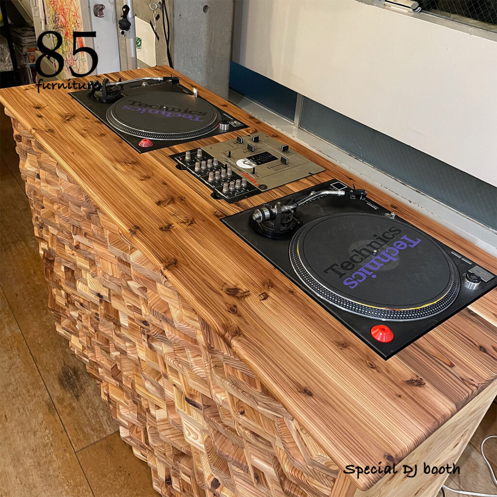 DJブース – 85 Furniture